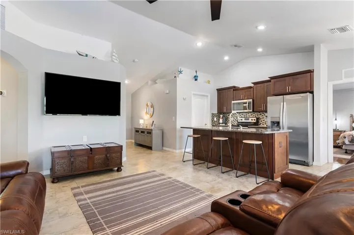 152 Nicholas Pkwy E, Cape Coral, Florida 33990