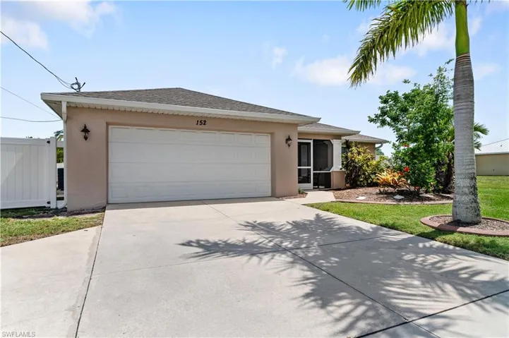 152 Nicholas Pkwy E, Cape Coral, Florida 33990