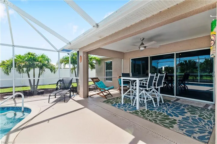 152 Nicholas Pkwy E, Cape Coral, Florida 33990