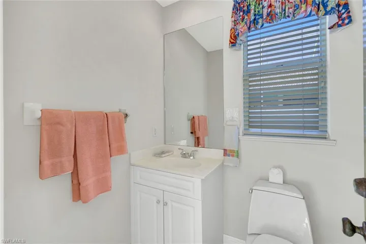 27536  Riverbank  DR, Bonita Springs, FL 34134