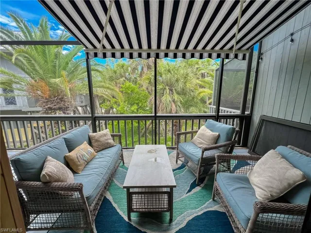 Deck featuring an outdoor living space
