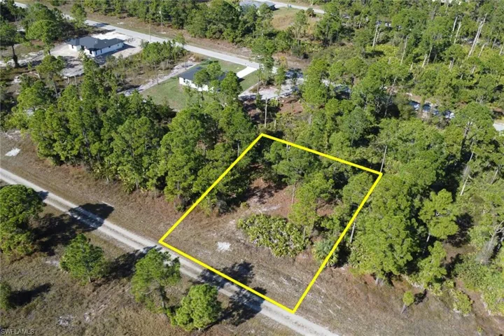 Aerial view of property's location with property boundaries highlighted