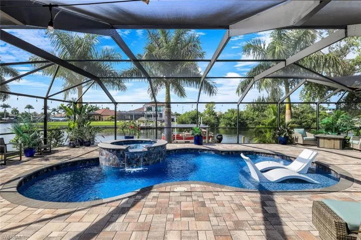 LG HEATED SALT WATER POOL AND SPA