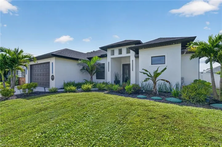 4211 10th St Sw, Lehigh Acres, Florida 33976