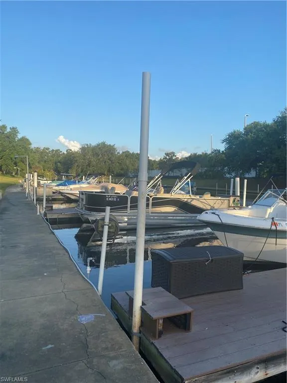 1515 Tropic TER, North Fort Myers, FL 33903,225051478