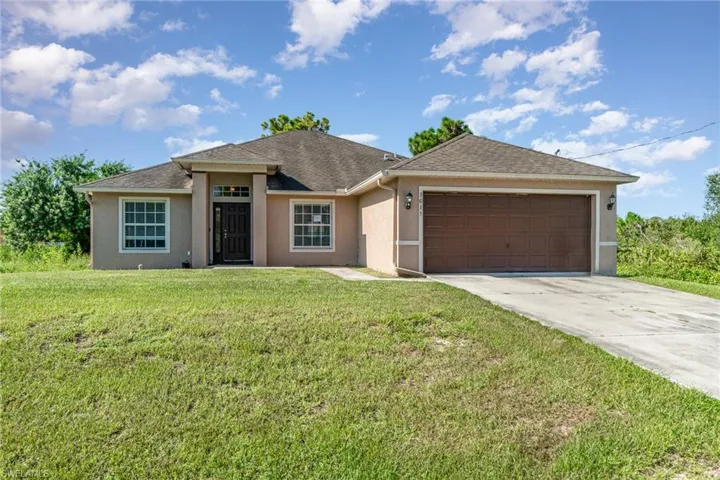 3015  48th W ST, Lehigh Acres, FL 33971