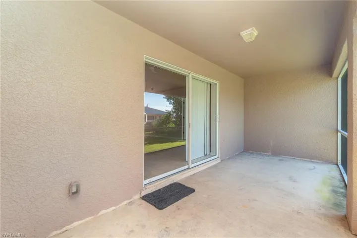 3015  48th W ST, Lehigh Acres, FL 33971
