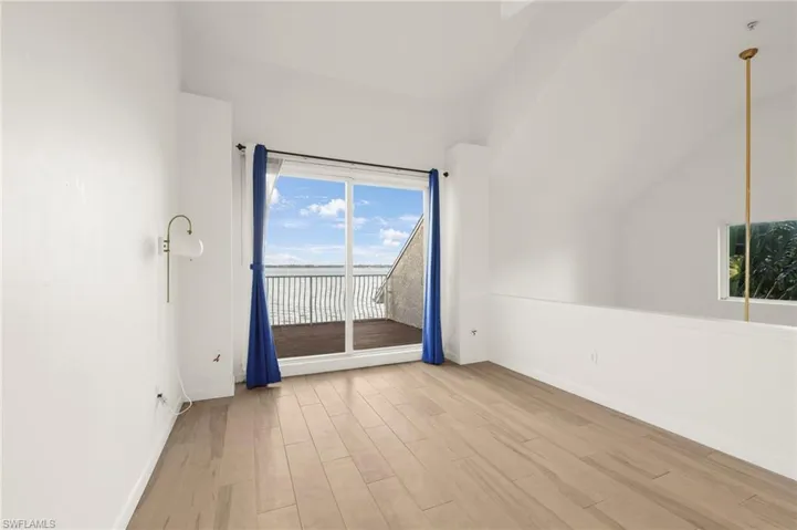 Wake up with the water views & get inspired on the daily