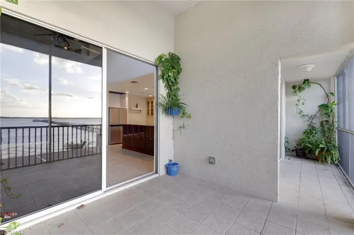 The higher ceilings extend to the outdoor space