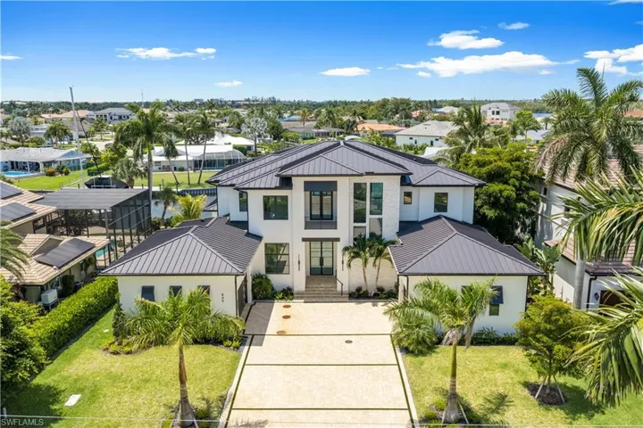 846 Cypress Lake Cir, Fort Myers, Florida 33919