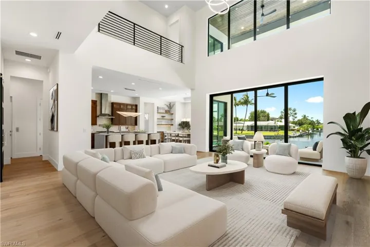 846 Cypress Lake Cir, Fort Myers, Florida 33919