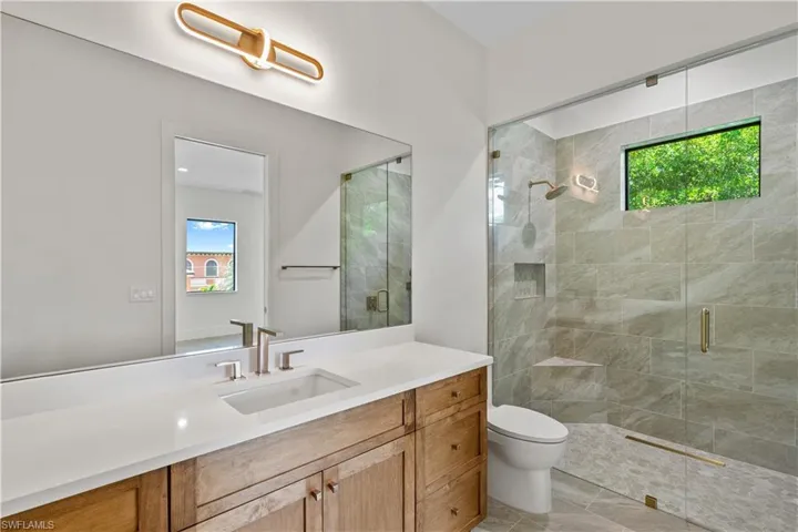 846 Cypress Lake Cir, Fort Myers, Florida 33919