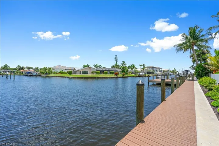 846 Cypress Lake Cir, Fort Myers, Florida 33919
