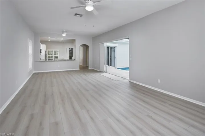 Vacant living room