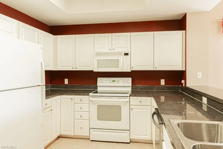 10710 Ravenna Way 201, Fort Myers, Florida 33913