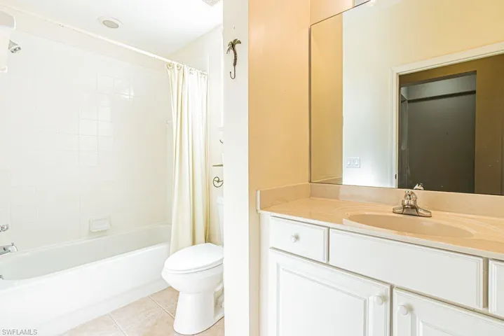 10710 Ravenna Way 201, Fort Myers, Florida 33913