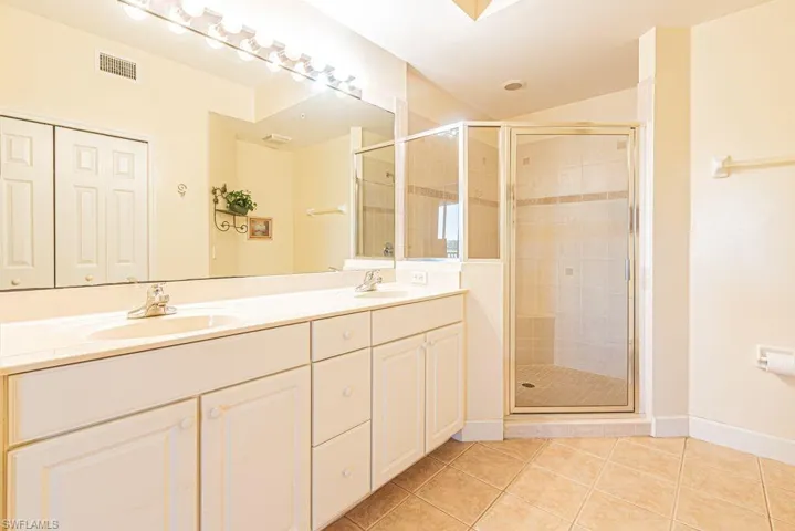 10710 Ravenna Way 201, Fort Myers, Florida 33913