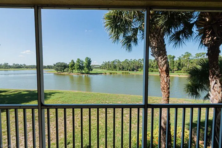 10710 Ravenna Way 201, Fort Myers, Florida 33913