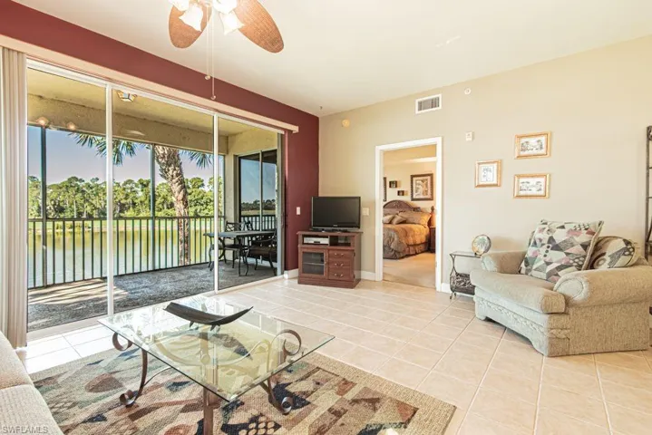 10710 Ravenna Way 201, Fort Myers, Florida 33913