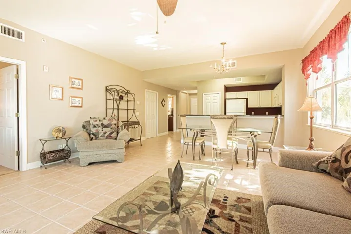 10710 Ravenna Way 201, Fort Myers, Florida 33913
