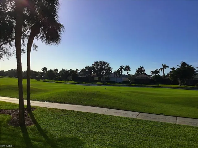9 Hole Fairway