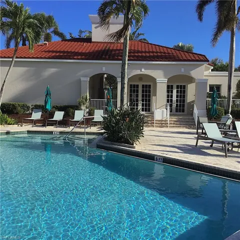 1530  Clermont  DR, Naples, FL 34109