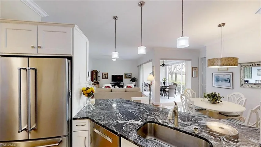 1530  Clermont  DR, Naples, FL 34109