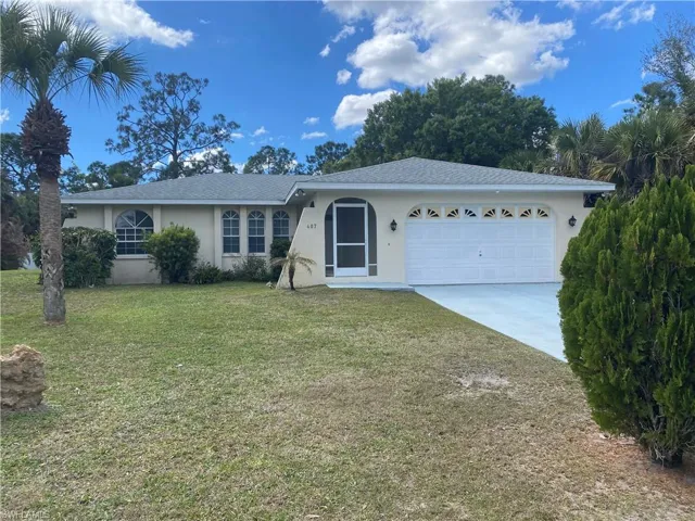 407 Plumosa Ave, Lehigh Acres, Florida 33972
