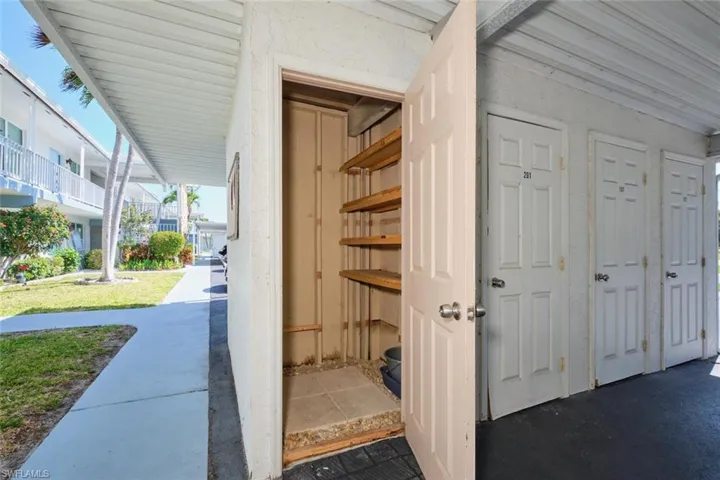 4034 Se 12th Ave # 202, Cape Coral Fl 33904