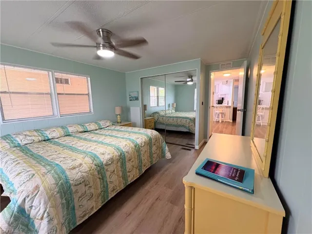 2785  Wedgewood  DR, North Fort Myers, FL 33917