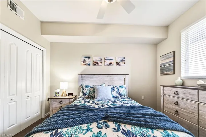 16635 Lake Circle Dr 613, Fort Myers, Florida 33908