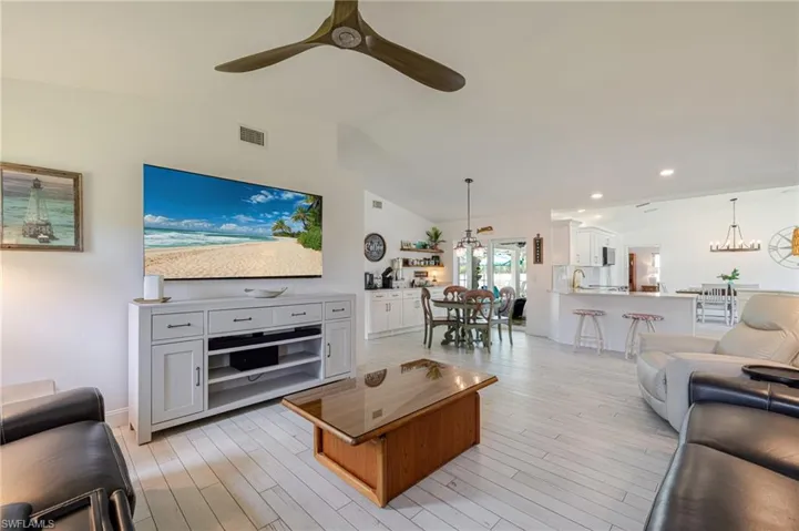 3504 Sw 6th St, Cape Coral, Florida 33991