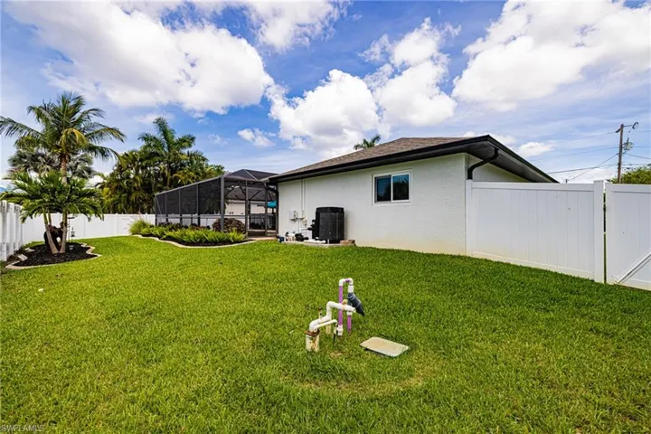 3504 Sw 6th St, Cape Coral, Florida 33991