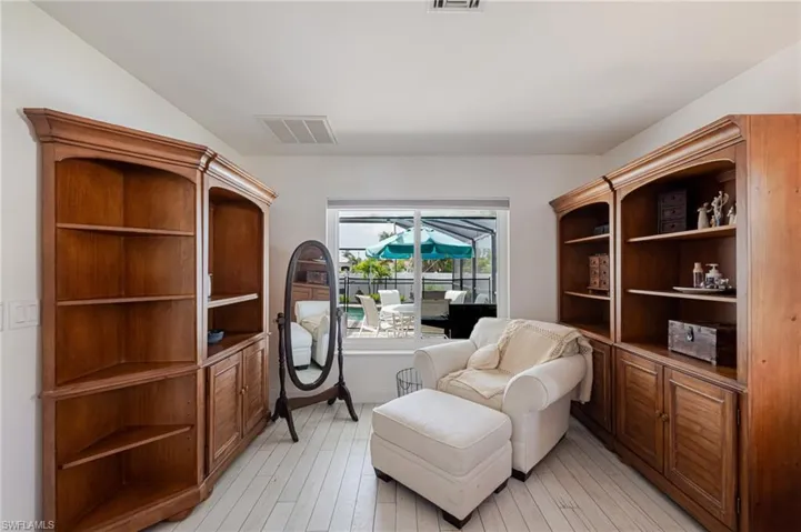 3504 Sw 6th St, Cape Coral, Florida 33991