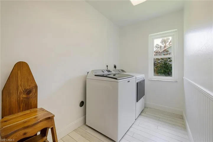 3504 Sw 6th St, Cape Coral, Florida 33991