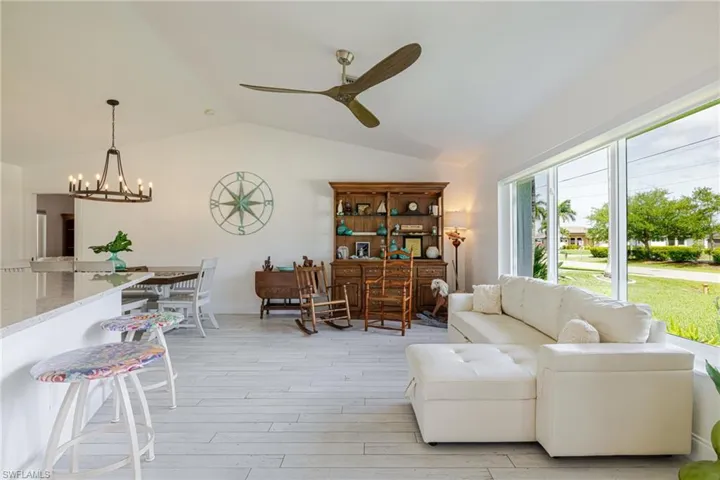 3504 Sw 6th St, Cape Coral, Florida 33991
