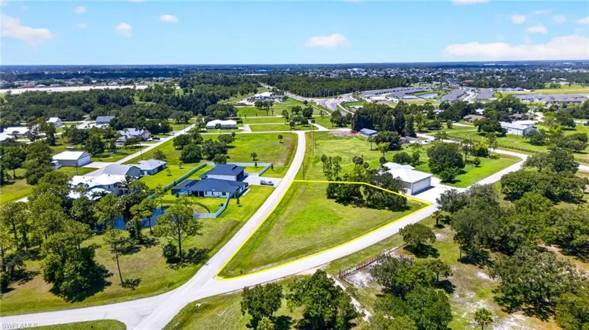 Corner School Ln And Wood St, Fort Myers, Florida 33905