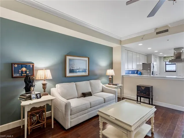 11620 Court Of Palms 202, Fort Myers, Florida 33908