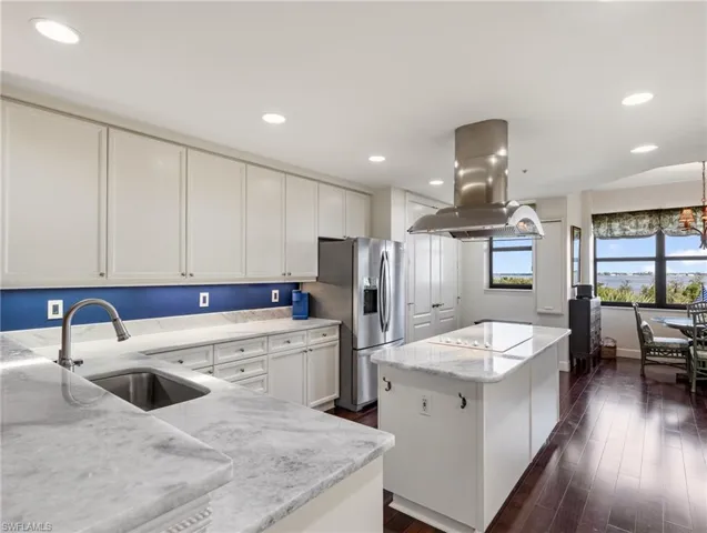 11620 Court Of Palms 202, Fort Myers, Florida 33908