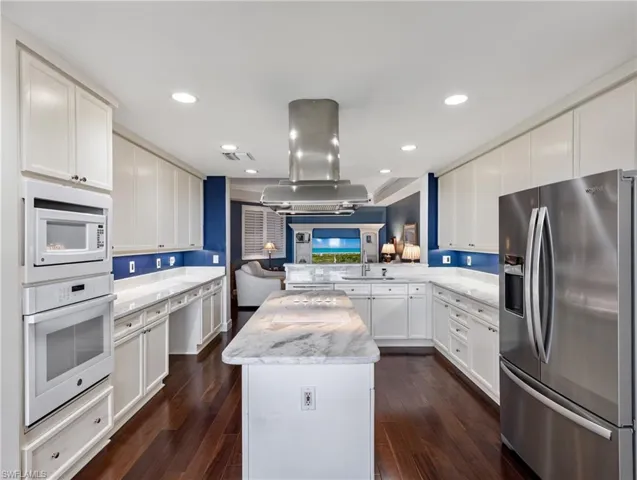 11620 Court Of Palms 202, Fort Myers, Florida 33908