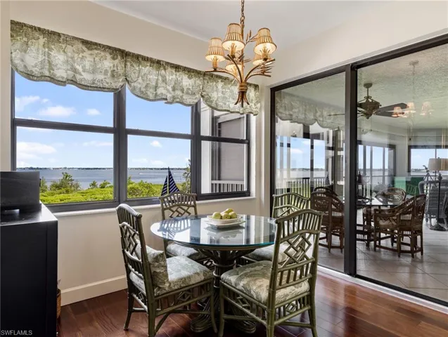 11620 Court Of Palms 202, Fort Myers, Florida 33908