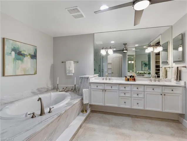 11620 Court Of Palms 202, Fort Myers, Florida 33908
