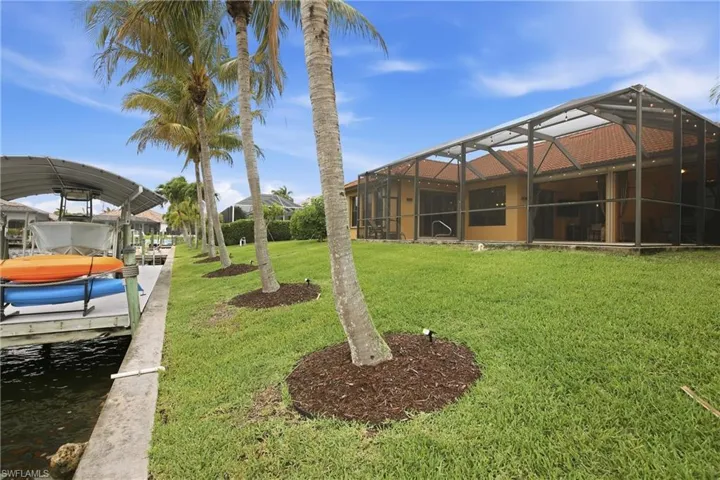 2400 Sw 39th Ter, Cape Coral, Florida 33914