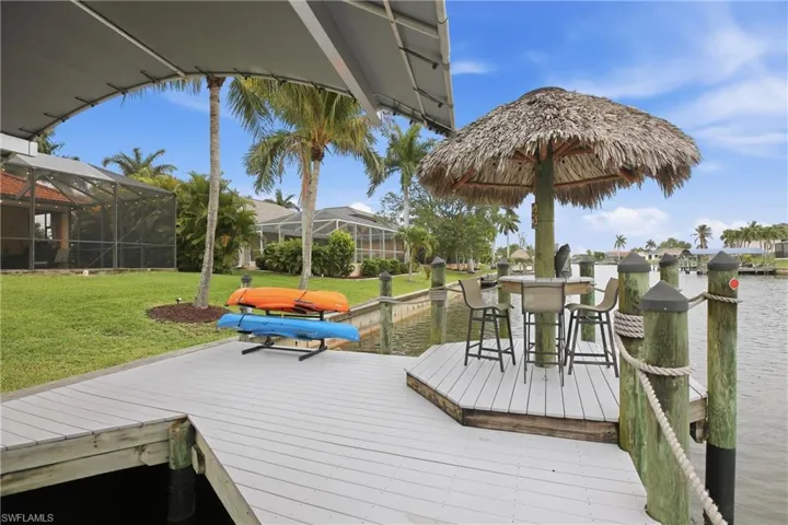 2400 Sw 39th Ter, Cape Coral, Florida 33914
