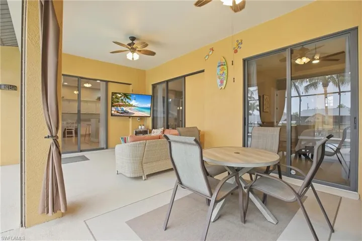 2400 Sw 39th Ter, Cape Coral, Florida 33914
