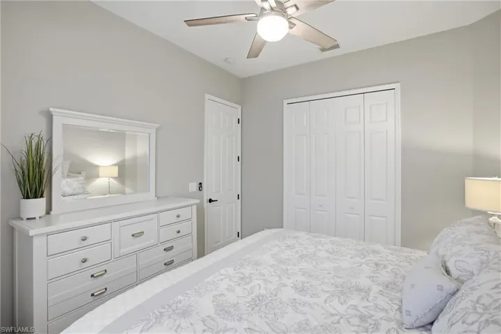 2400 Sw 39th Ter, Cape Coral, Florida 33914