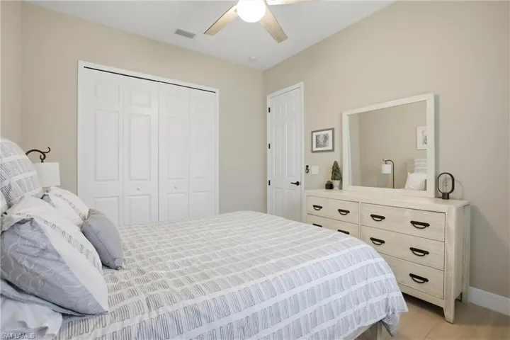 2400 Sw 39th Ter, Cape Coral, Florida 33914