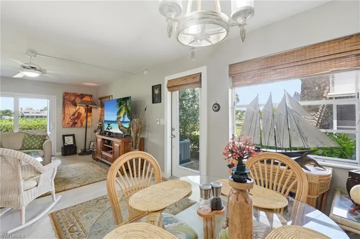 330 Kon Tiki Dr B1, Naples, Florida 34113