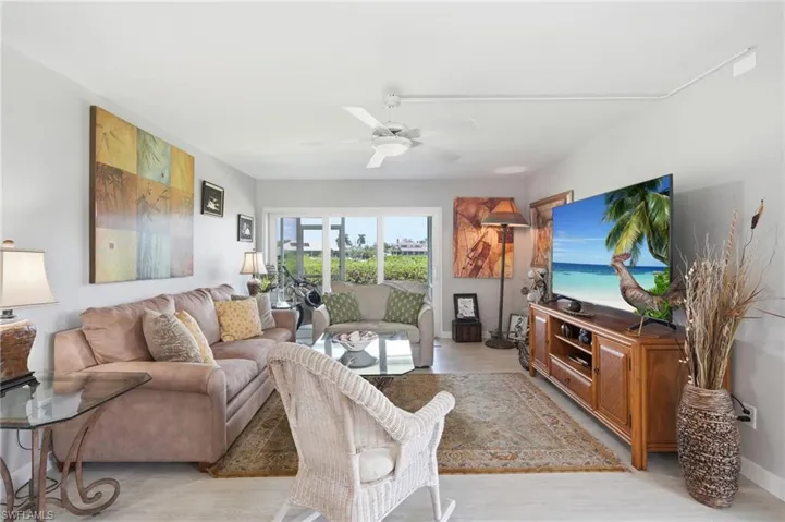 330 Kon Tiki Dr B1, Naples, Florida 34113