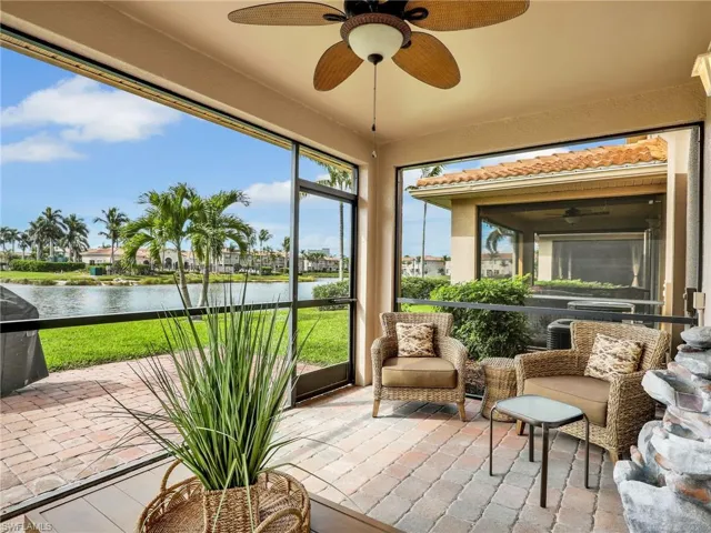 Large Lanai